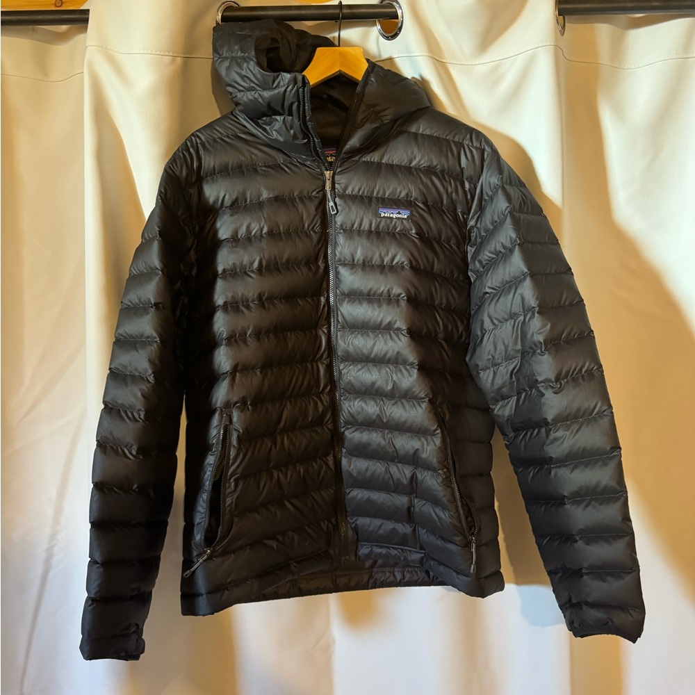 Men’s Patagonia Down Sweater - L